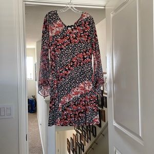 Large poppy print ribbon back tie shear sleeve dress